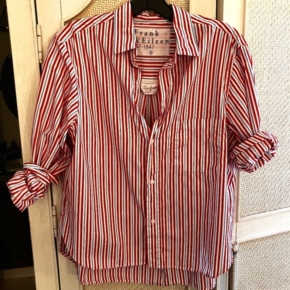 Frank & Eileen Tops - Frank & Eileen Silvio Button Down Small EUC
